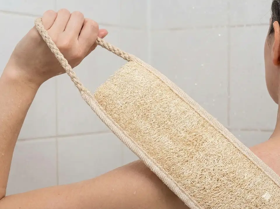 Loofah strap with handles on both ends for back scrubbing
